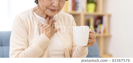 Senior woman who is hard to swallow, dysphagia, body parts, parts cut 83367578