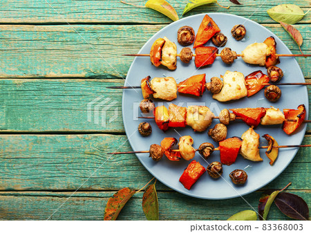 Skewer with chicken and pumpkin Skewer with chicken and pumpkin 83368003