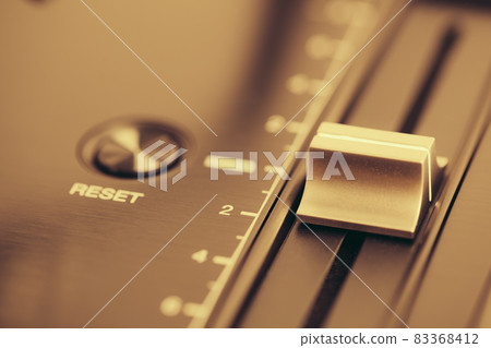 pitch control of professional dj turntable pitch control of professional dj turntable 83368412
