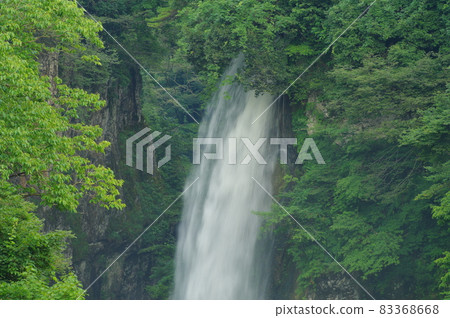 Watagataki（手取峽谷）白山手取川地質公園 83368668