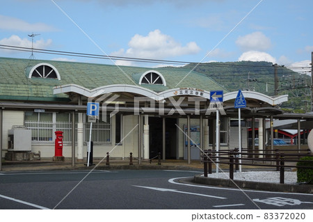 東海道本線三河宮站大樓 東海道本線三河宮站大樓 83372020