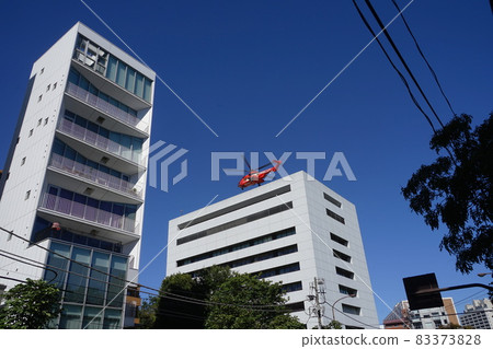 10 月 澀谷 432 緊急救援直升機（降落時）和廣尾醫院（東京都）/東京消防局航空股 83373828