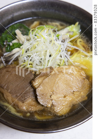 美味的叉燒面 83379328