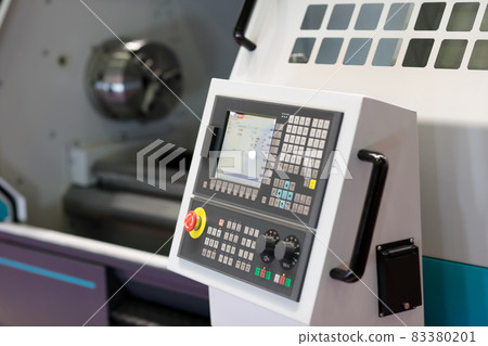 lathe machine with CNC control console 83380201