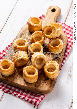 Traditional English Yorkshire pudding Traditional English Yorkshire pudding 83381971