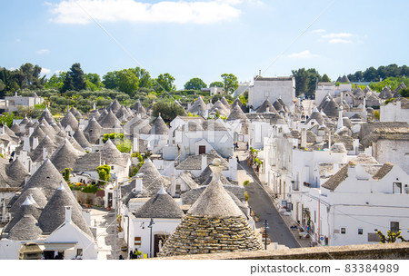 Town of Alberobello, village with Trulli houses in Puglia Apulia region 83384989
