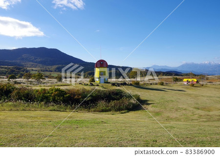 Hikarigahara plateau on a clear morning 83386900