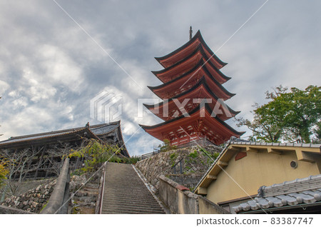 World heritage Aki Miyajima 83387747
