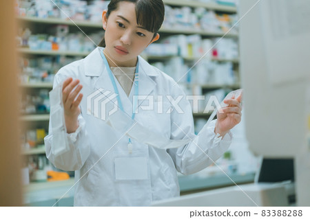 配藥藥師處方審核 83388288