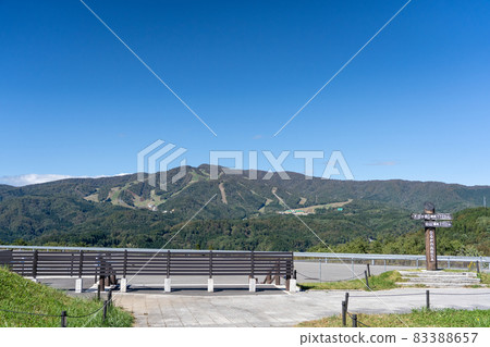 岐阜縣郡上市高衝町鷲見日鹿野高原附近的風景 岐阜縣郡上市高衝町鷲見日鹿野高原附近的風景 83388657