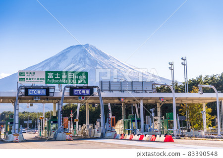 "Yamanashi Prefecture" Fujiyoshida Interchange and Mt. Fuji "Yamanashi Prefecture" Fujiyoshida Interchange and Mt. Fuji 83390548