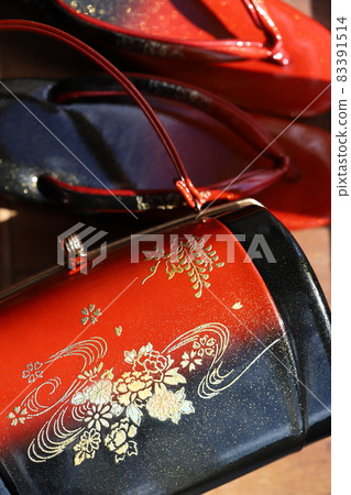 Red and black Japanese style handbag and sandals Kimono accessories 83391514