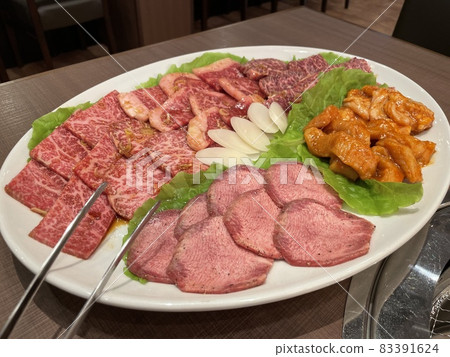 豪華烤肉套餐 豪華烤肉套餐 83391624