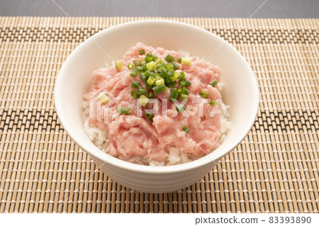 Negitoro on a bowl Negitoro on a bowl 83393890