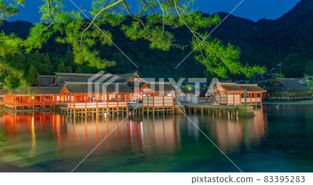 World heritage Miyajima at night 83395283