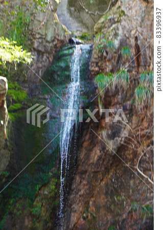 Tonokaga Falls 83396937