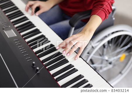 Persons hand press on keyboard 83403214