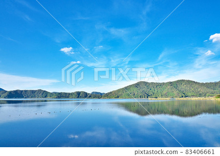 [Mikata Five Lakes (Mikata Lake)] Torihama, Wakasa-cho, Mikatakaminaka-gun, Fukui Prefecture 83406661