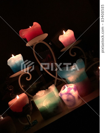 Candle night 83408585