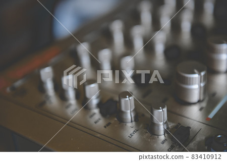 Vintage sound equipment, vintage color Vintage sound equipment, vintage color 83410912