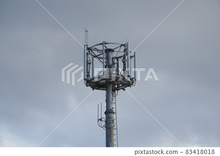 5G image (radio tower: base station) 83418018