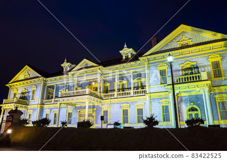 Former Hakodate City Public Hall 83422525