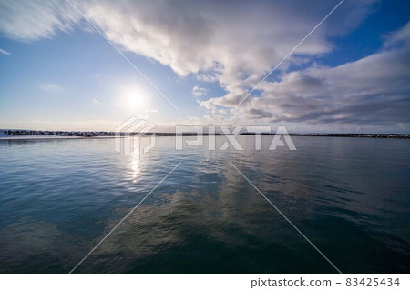 安靜的海洋 83425434