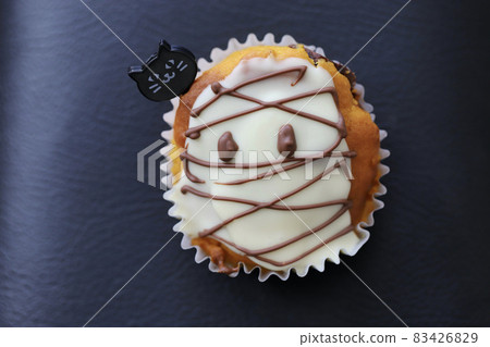 Pumpkin muffins for Halloween - homemade treats 83426829