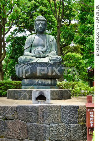 Amitabha sitting statue at Sensoji Temple (Taito-ku, Tokyo) Amitabha sitting statue at Sensoji Temple (Taito-ku, Tokyo) 83428586