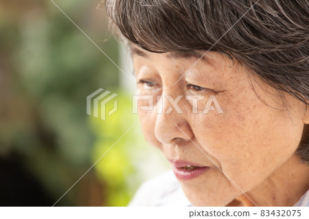 Senior women up Senior women up 83432075