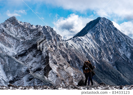 Mt. Yokodake and Mt. Aka with snow Mt. Yokodake and Mt. Aka with snow 83433123