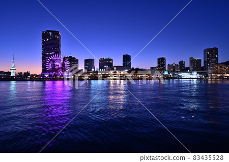 Kobe Mosaic Ferris Wheel Illuminations Color Variations and Animation 83435528