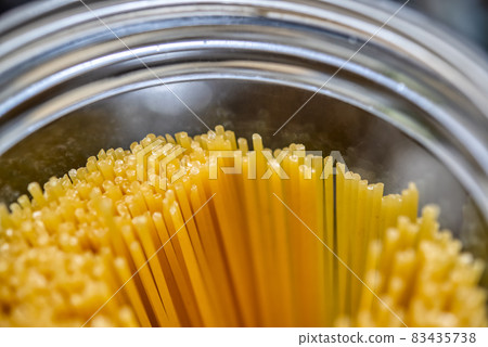 Up pasta 83435738