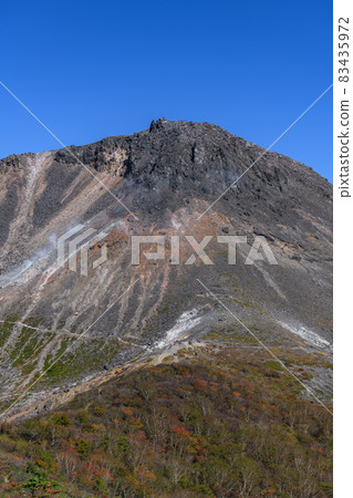 Mt. Chausu in autumn seen from the vicinity of Hinodedaira Mt. Chausu in autumn seen from the vicinity of Hinodedaira 83435972