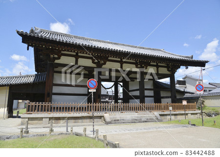 Todaiji Tegaimon Gate, Nara City 83442488