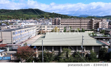 京都市立砂川小學 京都市立砂川小學 83444165