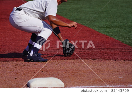 third baseman 83445709