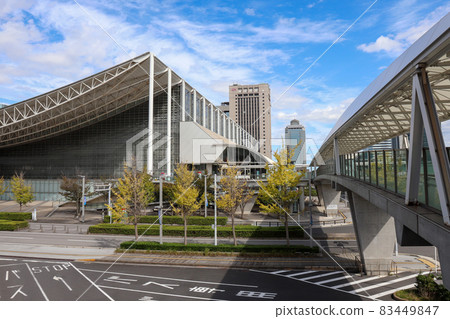 Makuhari Messe_Passage to the International Exhibition Center 83449847