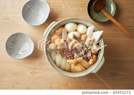 Hot oden 83455271