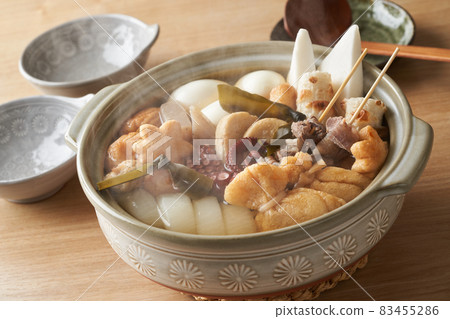 Hot oden 83455286