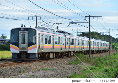 Shin-Etsu Main Line Obiori-Mitsuke JR East E129 series B2 train (Niigata) Shin-Etsu Main Line Obiori-Mitsuke JR East E129 series B2 train (Niigata) 83458166