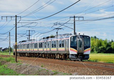 Shin-Etsu Main Line Mitsuke-Obiori JR East E129 series B13 formation (Niigata) Shin-Etsu Main Line Mitsuke-Obiori JR East E129 series B13 formation (Niigata) 83458167