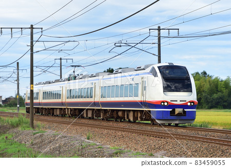 信越本線見附帶JR東E653系列1100系列H-202編隊(新潟)白雪 信越本線見附帶JR東E653系列1100系列H-202編隊(新潟)白雪 83459055