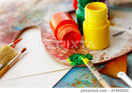 colors paints and brushes palette for painting 83460002