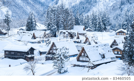 Ainokura Gassho-zukuri Village (Winter) 83460505