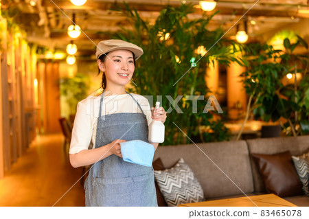 咖啡館 咖啡廳 女生 83465078