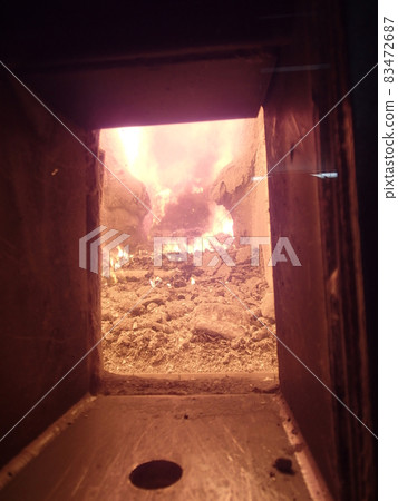 Incinerator 83472687