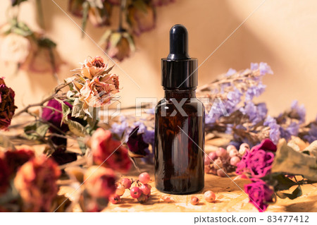 Image material of aroma oil and dried flowers aromatherapy Image material of aroma oil and dried flowers aromatherapy 83477412