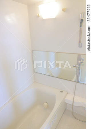 Bathroom and lighting 83477963
