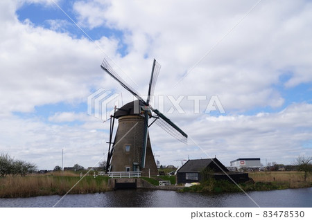 荷蘭金德爾代克風車 83478530